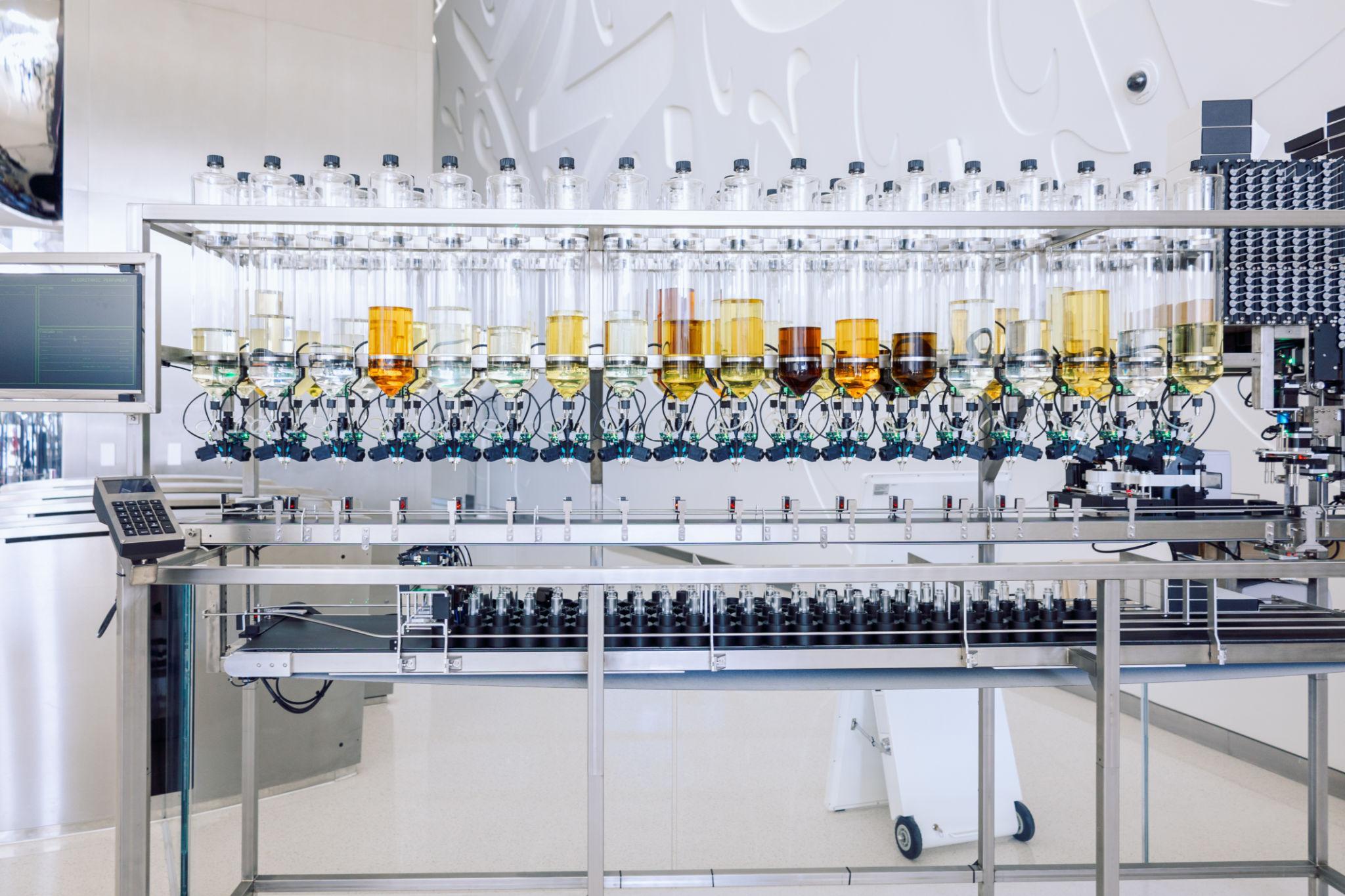 Fragrance Oil for Candles: Performance and Selection Guide for Stable Scent Output